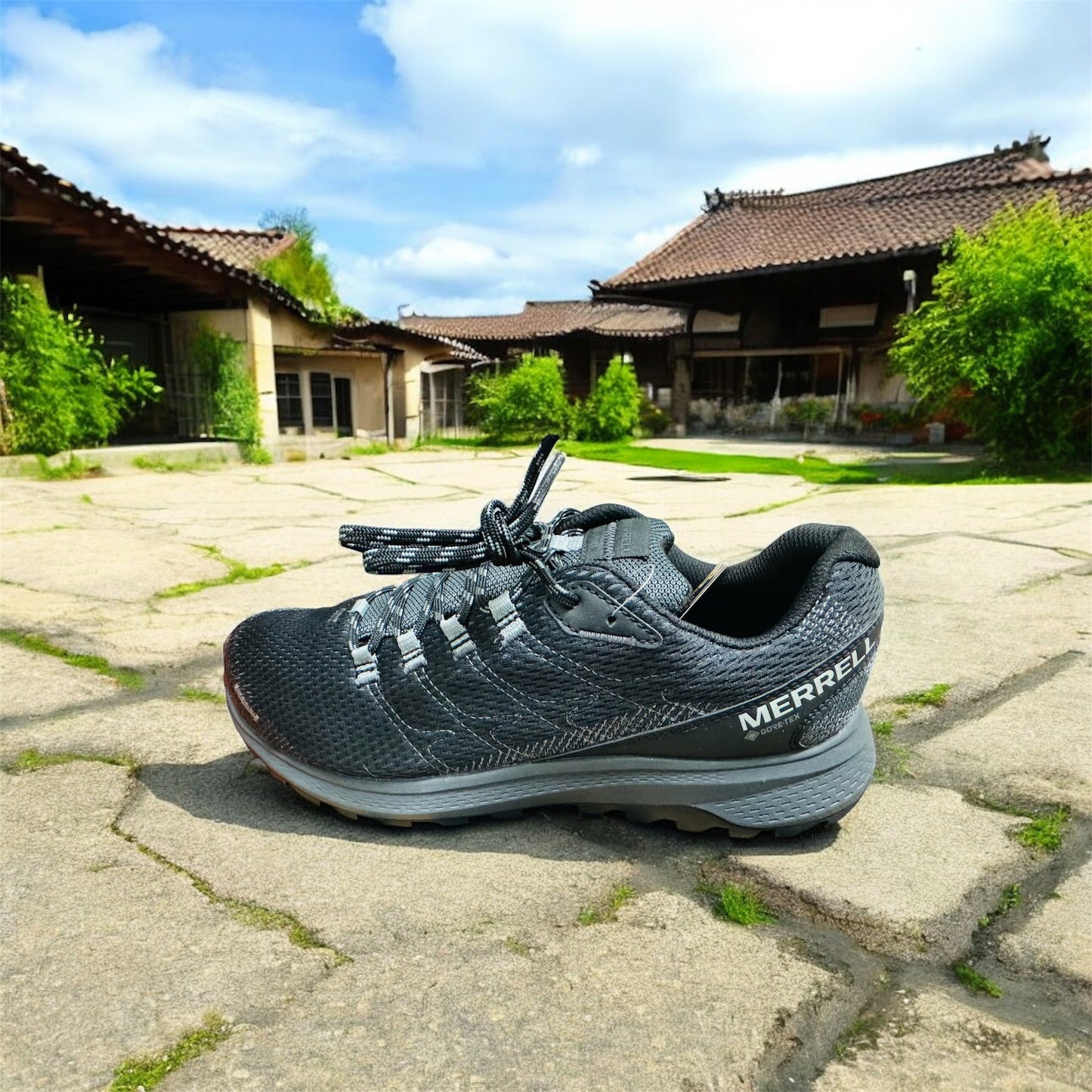 Merrell Fly Strike GTX Herren Schuhe in Schwarz Herstellernummer : J067253 ( Letzte Stück )