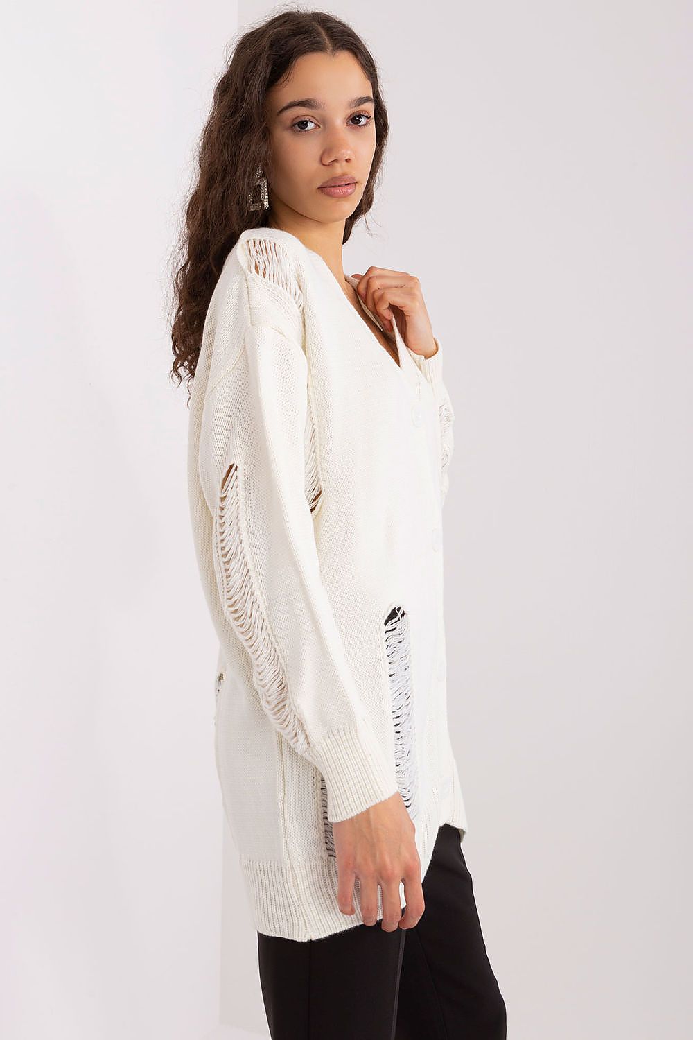  Cardigan model 190770 Badu 