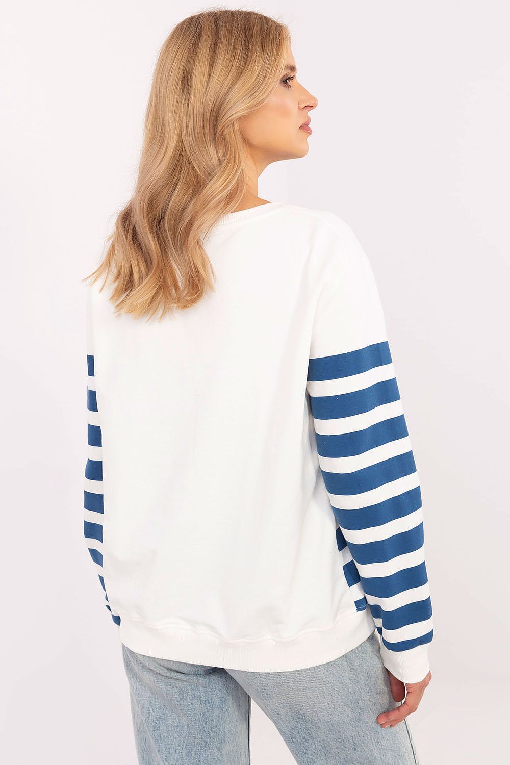  Sweater model 206052 Factory Price 