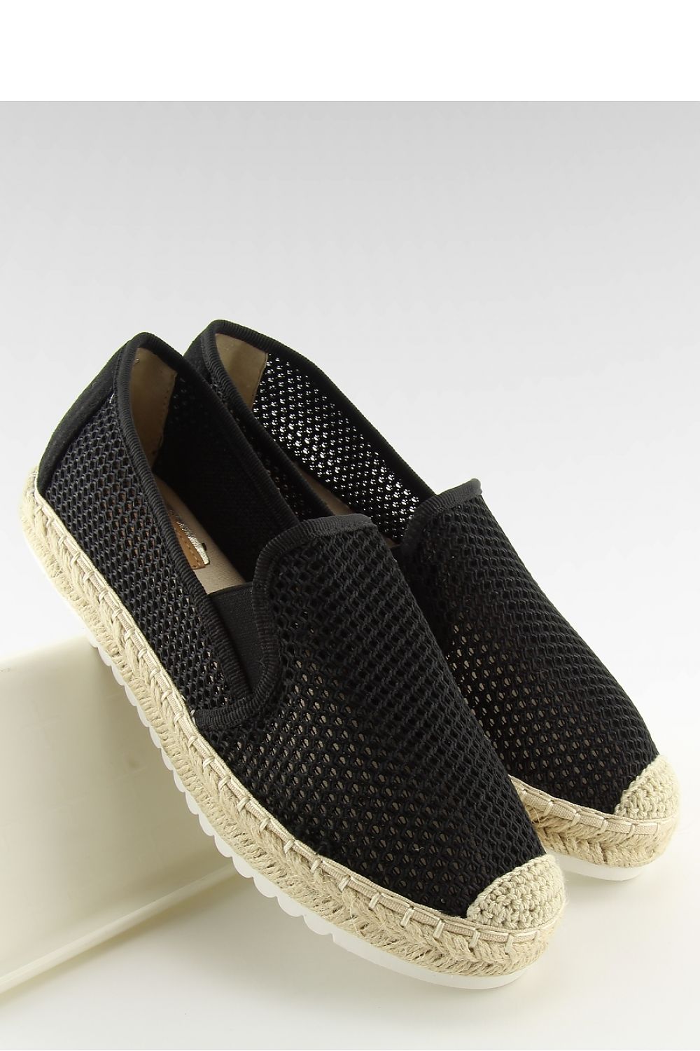  Espadrilles model 126939 Inello 