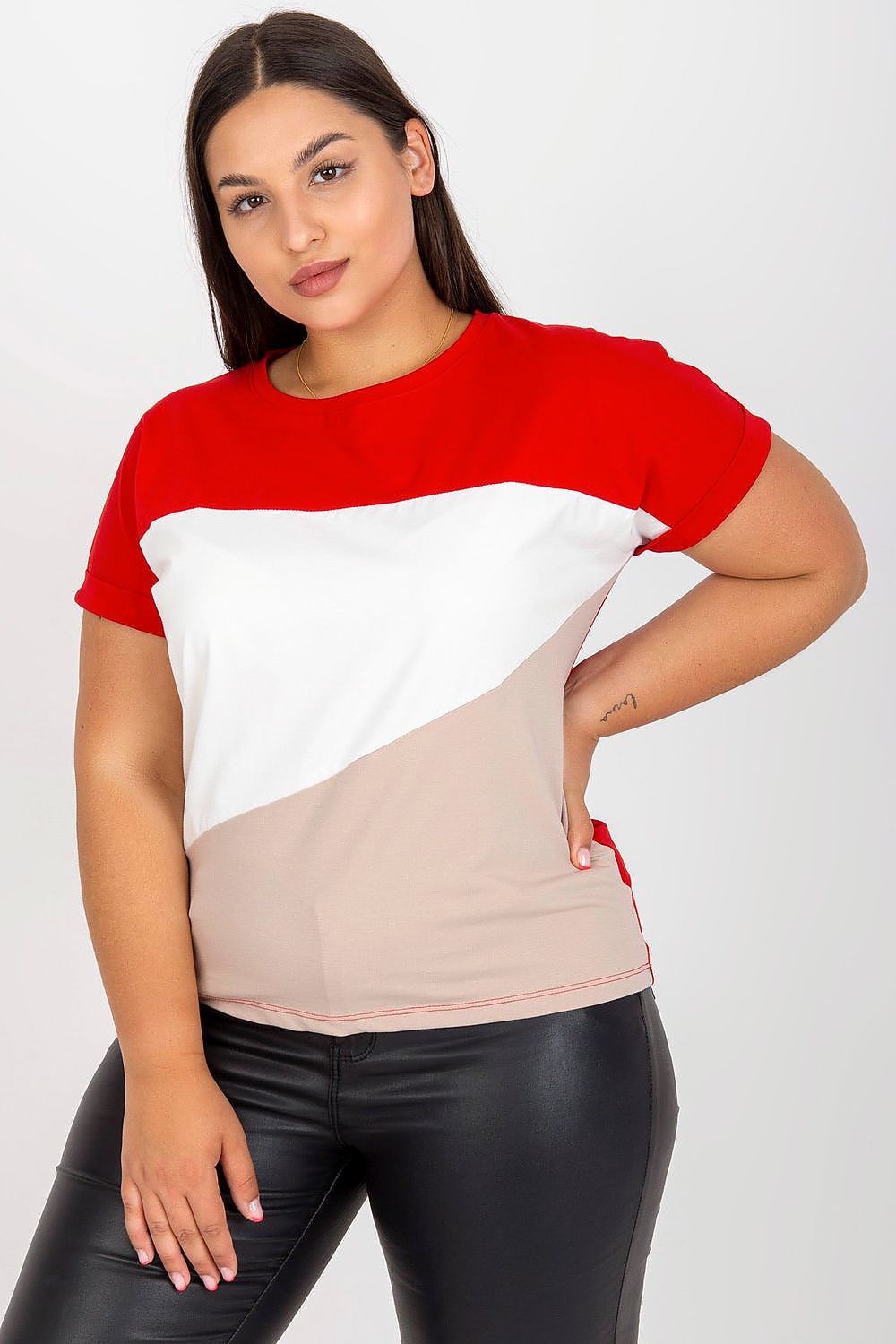  Plus-Size T-shirt model 166733 Relevance 